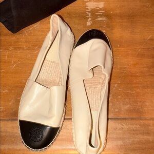 Tory Burch Cream Leather Espadrille Flats with Black Cap Toe
